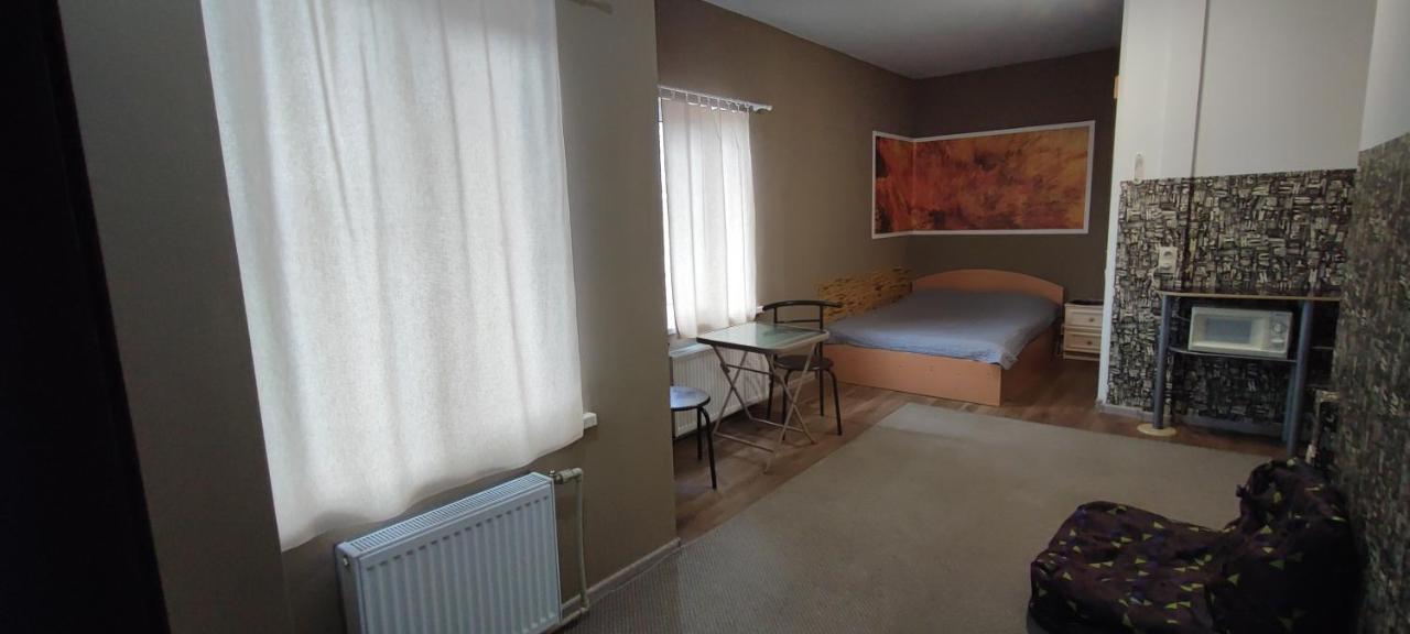 Ferienwohnung Bambukovyi Gai Kiew Exterior foto